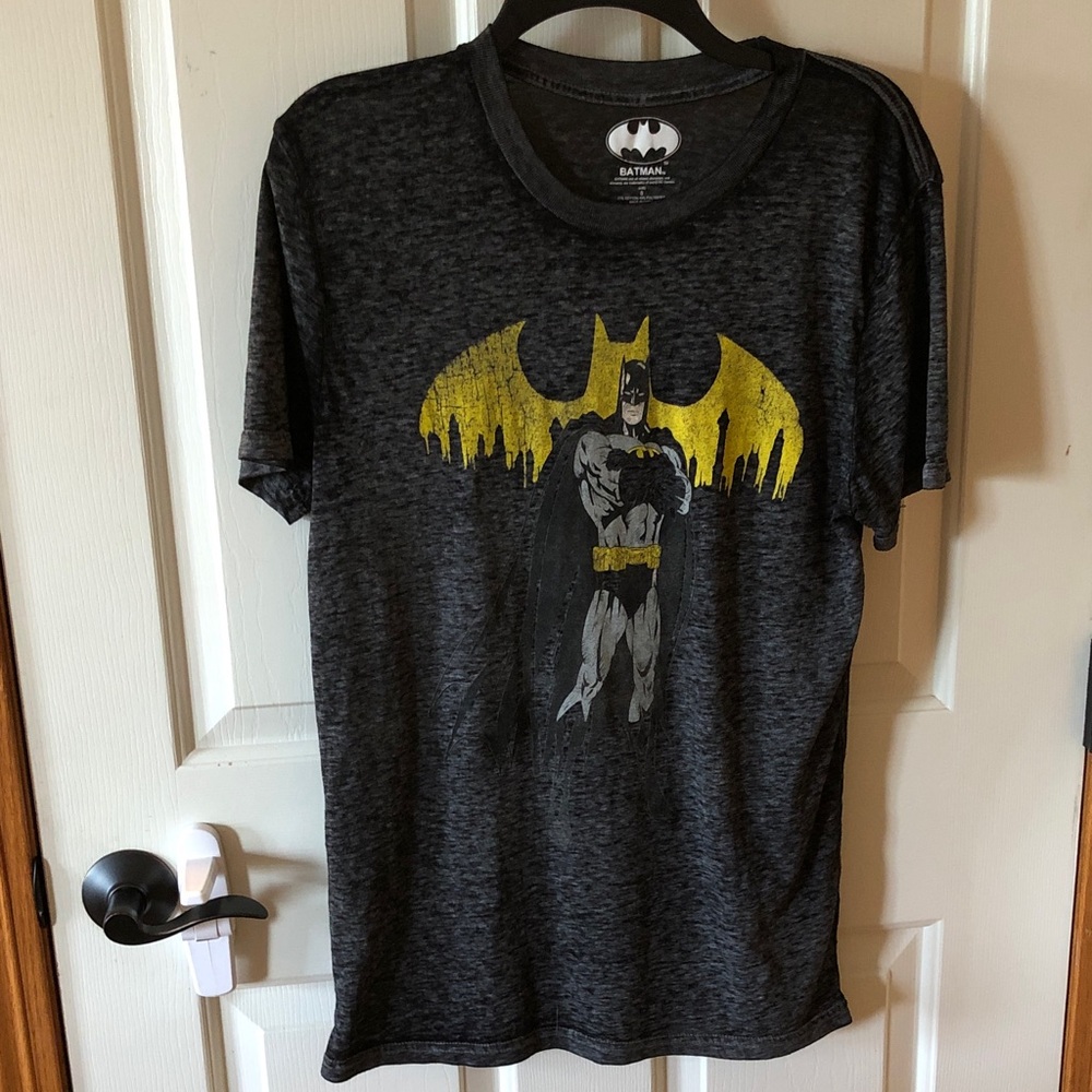 Batman Heathered Black Graphic Tee with Subtle Texture